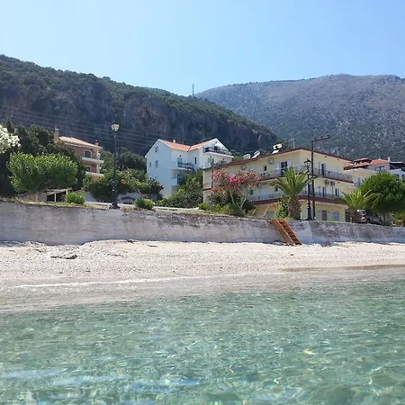 Gæstehus Friderica House Poros (Kefalonia)