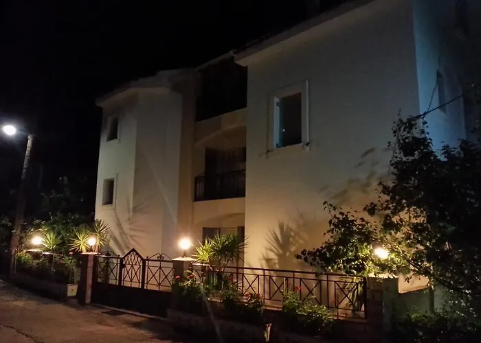 Affittacamere Friderica House Poros (Kefalonia)